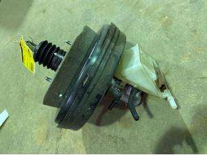 Gebruikte Rembooster Peugeot Partner (GC/GF/GG/GJ/GK) 1.6 HDI 90 16V Prijs € 50,00 Margeregeling aangeboden door F. van den Mosselaar autodemontage