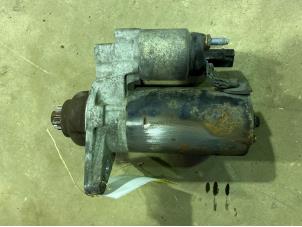 Gebruikte Startmotor Volkswagen Polo IV (9N1/2/3) 1.4 TDI 70 Prijs € 35,00 Margeregeling aangeboden door F. van den Mosselaar autodemontage
