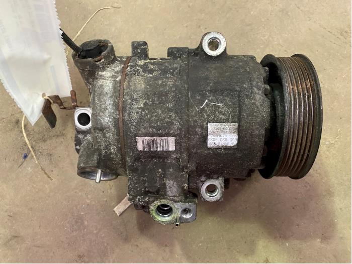 Gebruikte Pomp Airco Seat Ibiza III (6L1) 1.9 TDI 100 Prijs € 75,00 Margeregeling aangeboden door F. van den Mosselaar autodemontage