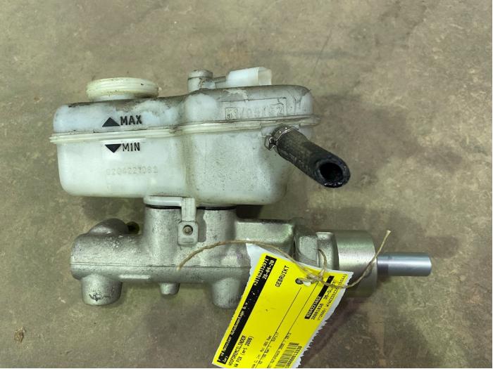 Gebruikte Hoofdremcilinder Volkswagen Fox (5Z) 1.2 Prijs € 10,00 Margeregeling aangeboden door F. van den Mosselaar autodemontage
