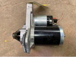 Gebruikte Startmotor Renault Twingo III (AH) 1.0 SCe 70 12V Prijs € 50,00 Margeregeling aangeboden door F. van den Mosselaar autodemontage