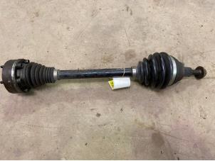 Gebruikte Aandrijfas links-voor Seat Leon (1P1) 1.4 TSI 16V Prijs € 50,00 Margeregeling aangeboden door F. van den Mosselaar autodemontage