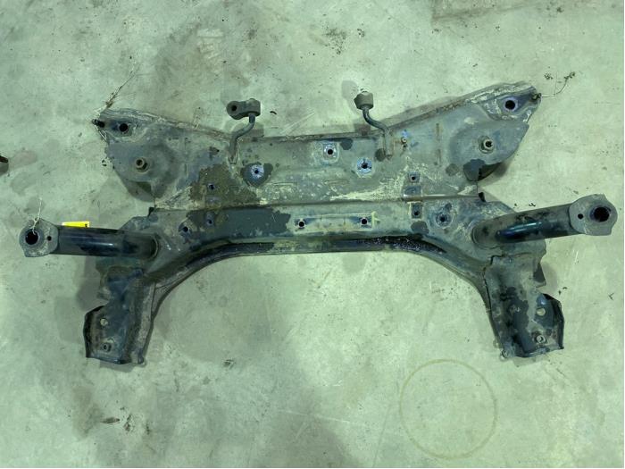 Gebruikte Subframe Opel Agila (B) 1.2 16V Prijs € 75,00 Margeregeling aangeboden door F. van den Mosselaar autodemontage