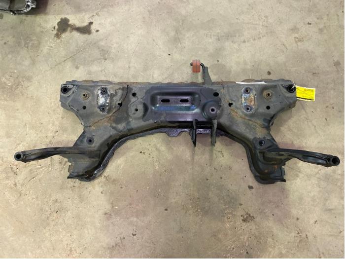 Gebruikte Subframe Ford Fiesta 6 (JA8) 1.25 16V Prijs € 75,00 Margeregeling aangeboden door F. van den Mosselaar autodemontage
