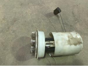 Gebruikte Tank element Pomp Volvo V40 (VW) 1.9 D Prijs € 35,00 Margeregeling aangeboden door F. van den Mosselaar autodemontage