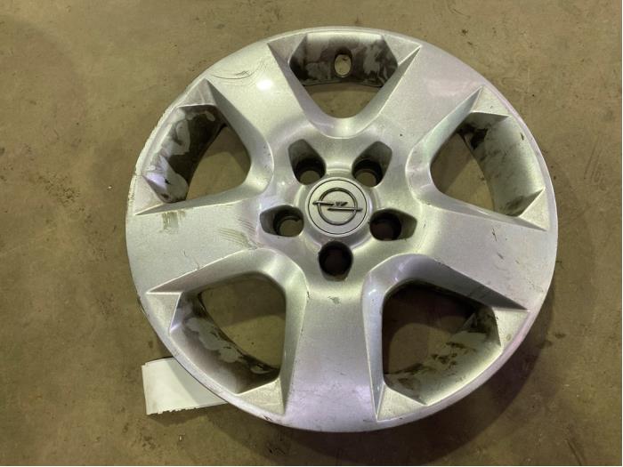 Gebruikte Wieldop Opel Astra H SW (L35) 1.3 CDTI 16V Ecotec Prijs € 10,00 Margeregeling aangeboden door F. van den Mosselaar autodemontage