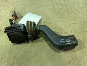 Gebruikte Ruitenwis Schakelaar Opel Agila (A) 1.2 16V Prijs € 10,00 Margeregeling aangeboden door F. van den Mosselaar autodemontage