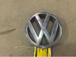 Gebruikte Embleem Volkswagen Passat (3B3) 1.9 TDI 100 Prijs € 10,00 Margeregeling aangeboden door F. van den Mosselaar autodemontage