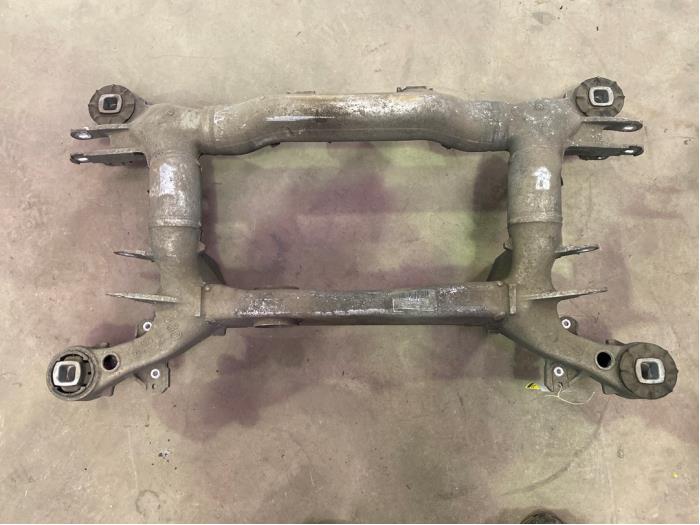 Gebruikte Subframe BMW 5 serie (E60) 525d 24V Prijs € 50,00 Margeregeling aangeboden door F. van den Mosselaar autodemontage