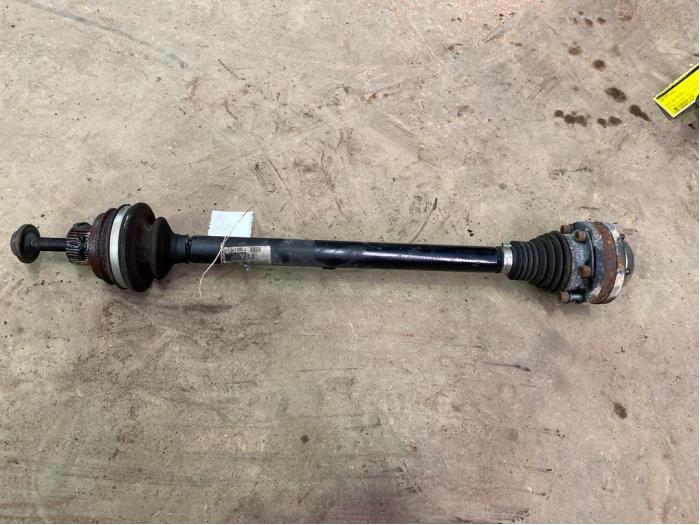 Gebruikte Steekas rechts-achter Audi A4 Allroad Quattro (B8) 2.0 TFSI 16V Prijs € 35,00 Margeregeling aangeboden door F. van den Mosselaar autodemontage
