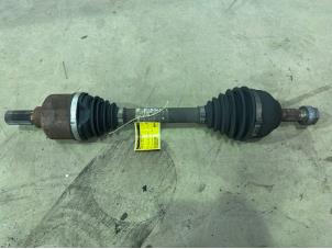 Gebruikte Aandrijfas links-voor Citroen DS 4/DS 4 Crossback (NX) 2.0 BlueHDi 180 Prijs € 75,00 Margeregeling aangeboden door F. van den Mosselaar autodemontage