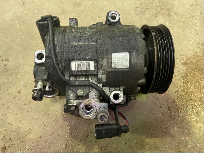 Gebruikte Pomp Airco Volkswagen Polo IV (9N1/2/3) 1.2 Prijs € 75,00 Margeregeling aangeboden door F. van den Mosselaar autodemontage