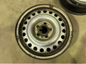 Gebruikte Velg Ford Transit Connect 1.8 16V Prijs € 25,00 Margeregeling aangeboden door F. van den Mosselaar autodemontage