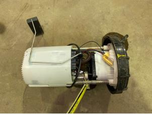 Gebruikte Tank element Pomp Suzuki Swift (ZA/ZC/ZD1/2/3/9) 1.3 VVT 16V Prijs € 35,00 Margeregeling aangeboden door F. van den Mosselaar autodemontage