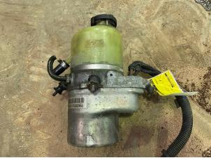 Gebruikte Pomp Servo Opel Astra H GTC (L08) 1.6 16V Twinport Prijs € 70,00 Margeregeling aangeboden door F. van den Mosselaar autodemontage