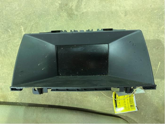 Gebruikte Display Interieur Opel Astra H GTC (L08) 1.6 16V Twinport Prijs € 10,00 Margeregeling aangeboden door F. van den Mosselaar autodemontage