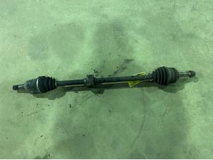 Gebruikte Aandrijfas rechts-voor Toyota Avensis (T25/B1D) 1.8 16V VVT-i Prijs € 35,00 Margeregeling aangeboden door F. van den Mosselaar autodemontage