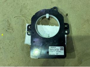 Gebruikte Gier sensor Renault Captur II (RJB) 1.3 TCe 155 16V Prijs € 15,00 Margeregeling aangeboden door F. van den Mosselaar autodemontage