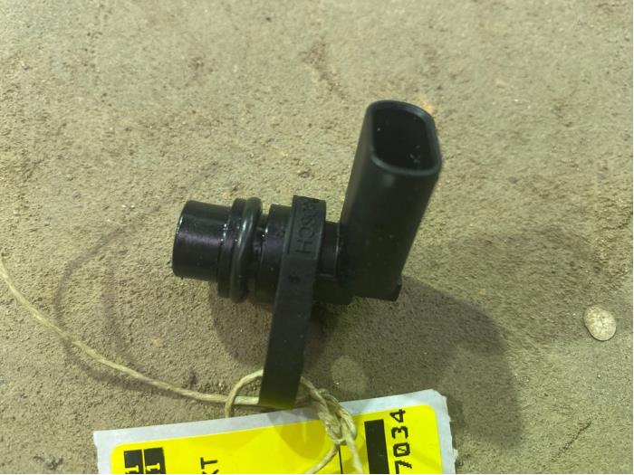 Gebruikte Nokkenas Sensor Renault Captur II (RJB) 1.3 TCe 155 16V Prijs € 10,00 Margeregeling aangeboden door F. van den Mosselaar autodemontage