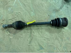 Gebruikte Homokineetas links-voor Infiniti G37 (V36) 3.7 V6 24V Prijs € 150,00 Margeregeling aangeboden door F. van den Mosselaar autodemontage