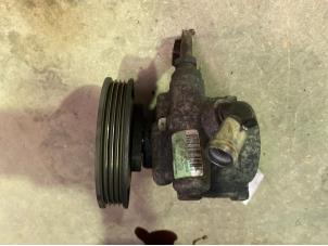 Gebruikte Pomp Servo Fiat Fiorino (225) 1.3 JTD 16V Multijet Prijs € 25,00 Margeregeling aangeboden door F. van den Mosselaar autodemontage