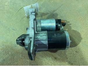 Gebruikte Startmotor Renault Clio IV (5R) 0.9 Energy TCE 90 12V Prijs € 35,00 Margeregeling aangeboden door F. van den Mosselaar autodemontage