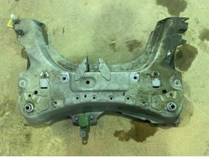 Gebruikte Subframe Renault Clio IV (5R) 0.9 Energy TCE 90 12V Prijs € 50,00 Margeregeling aangeboden door F. van den Mosselaar autodemontage