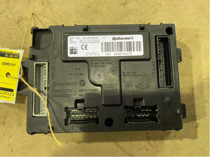 Computer Body Control van een Renault Clio IV (5R) 0.9 Energy TCE 90 12V 2018