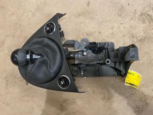 Gebruikte Schakelmechaniek Fiat 500C (312) 1.2 69 Prijs € 50,00 Margeregeling aangeboden door F. van den Mosselaar autodemontage