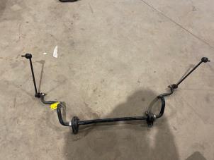 Gebruikte Stabilisatorstang voor Renault Kadjar (RFEH) 1.3 TCE 160 FAP 16V Prijs € 50,00 Margeregeling aangeboden door F. van den Mosselaar autodemontage