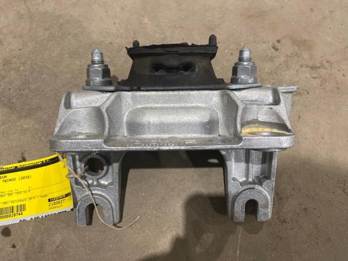 Gebruikte Motorrubber Renault Twingo III (AH) 1.0 SCe 75 12V Prijs € 15,00 Margeregeling aangeboden door F. van den Mosselaar autodemontage