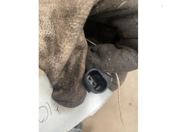 Pingelsensor van een Renault Kadjar (RFEH) 1.3 TCE 160 FAP 16V 2018