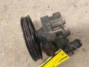 Gebruikte Pomp Servo Chrysler Voyager/Grand Voyager (RG/RS) 2.8 CRD 16V Autom. Prijs € 50,00 Margeregeling aangeboden door F. van den Mosselaar autodemontage