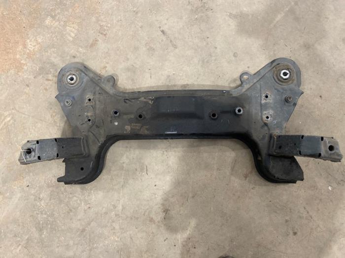 Gebruikte Subframe Fiat Bravo (198A) 1.6 JTD Multijet 105 Prijs € 50,00 Margeregeling aangeboden door F. van den Mosselaar autodemontage