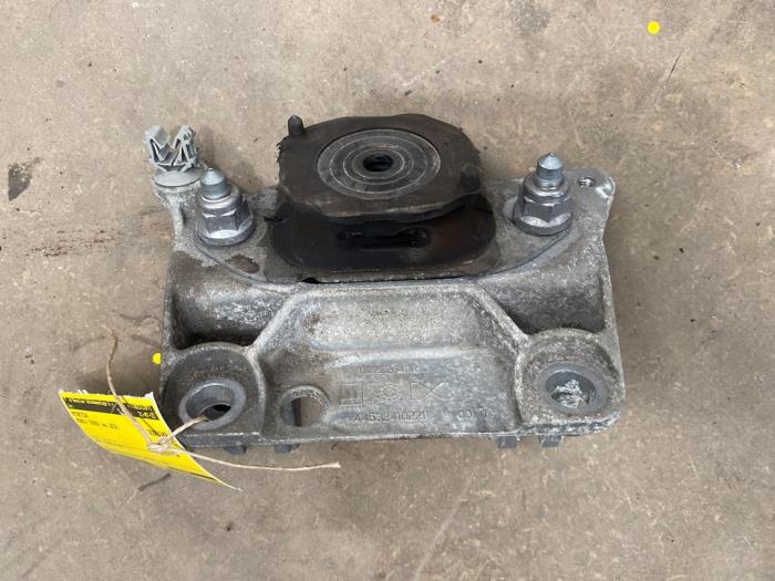Gebruikte Motorsteun Renault Twingo III (AH) 1.0 SCe 70 12V Prijs € 15,00 Margeregeling aangeboden door F. van den Mosselaar autodemontage