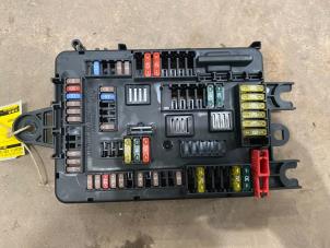 Gebruikte Zekeringkast BMW 1 serie (F20) 116d 1.6 16V Efficient Dynamics Prijs € 45,00 Margeregeling aangeboden door F. van den Mosselaar autodemontage