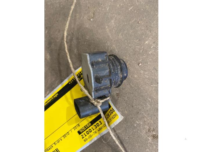 Gebruikte PDC Sensor BMW 1 serie (F20) 116d 1.6 16V Efficient Dynamics Prijs € 15,00 Margeregeling aangeboden door F. van den Mosselaar autodemontage