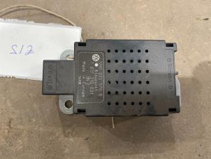 Gebruikte Telefoon Module Volkswagen Golf VI (5K1) 1.4 TSI 122 16V Prijs € 15,00 Margeregeling aangeboden door F. van den Mosselaar autodemontage