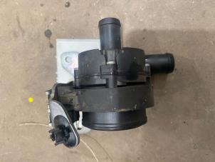 Gebruikte Waterpomp Renault Espace (RFCJ) 1.8 Energy Tce 225 Prijs € 25,00 Margeregeling aangeboden door F. van den Mosselaar autodemontage