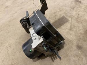 Gebruikte ABS Pomp Volkswagen Fox (5Z) 1.4 16V Prijs € 50,00 Margeregeling aangeboden door F. van den Mosselaar autodemontage