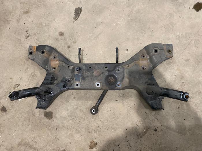 Gebruikte Subframe Mitsubishi Colt (Z2/Z3) 1.3 16V Prijs € 50,00 Margeregeling aangeboden door F. van den Mosselaar autodemontage
