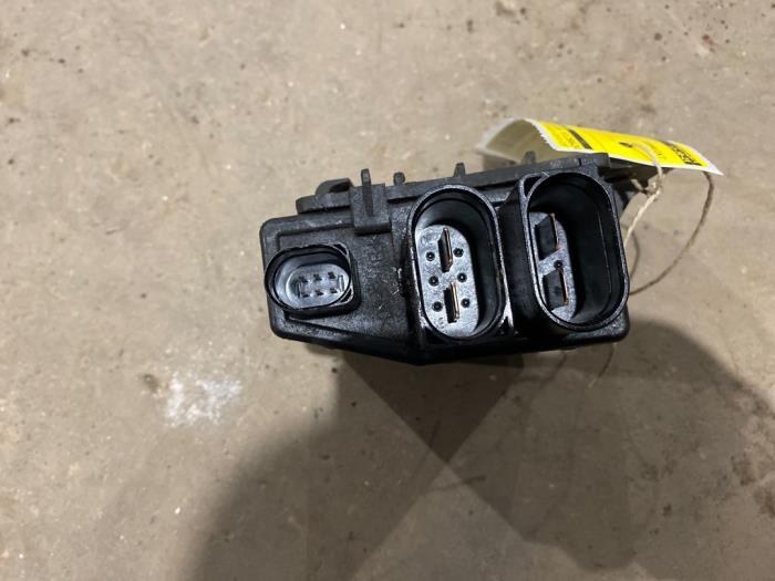 Computer Koeling van een Volkswagen Transporter/Caravelle T5 1.9 TDi 2005