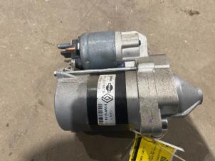 Gebruikte Startmotor Renault Twingo III (AH) 0.9 Energy TCE 90 12V Prijs € 50,00 Margeregeling aangeboden door F. van den Mosselaar autodemontage