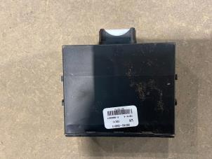 Gebruikte Comfort Module Peugeot 107 1.0 12V Prijs € 20,00 Margeregeling aangeboden door F. van den Mosselaar autodemontage