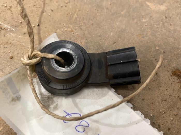 Gebruikte Sensor Pingel/klop Toyota Yaris (P1) 1.3 16V VVT-i Prijs € 8,50 Margeregeling aangeboden door F. van den Mosselaar autodemontage