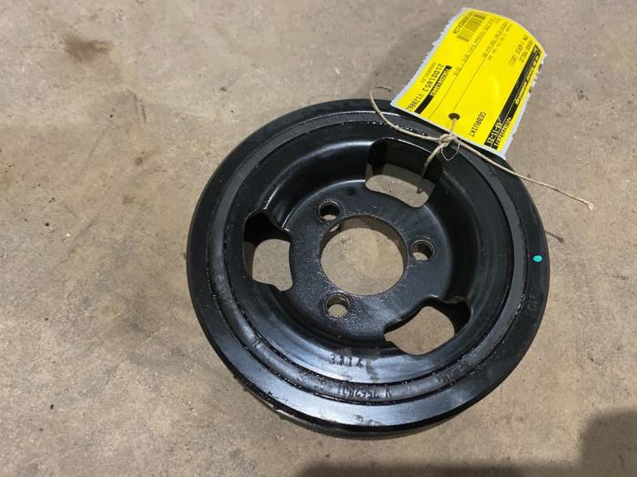 Gebruikte Krukas Poelie BMW 1 serie (F20) 116i 1.6 16V Prijs € 15,00 Margeregeling aangeboden door F. van den Mosselaar autodemontage