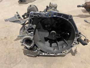 Gebruikte Versnellingsbak Peugeot 308 (L3/L8/LB/LH/LP) 1.6 HDi Prijs € 400,00 Margeregeling aangeboden door F. van den Mosselaar autodemontage