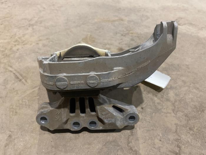 Gebruikte Motorrubber Peugeot 308 (L3/L8/LB/LH/LP) 1.6 HDi Prijs € 15,00 Margeregeling aangeboden door F. van den Mosselaar autodemontage