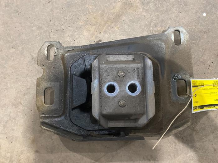 Gebruikte Motorrubber Peugeot 308 (L3/L8/LB/LH/LP) 1.6 HDi Prijs € 15,00 Margeregeling aangeboden door F. van den Mosselaar autodemontage
