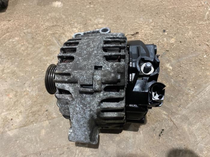 Gebruikte Dynamo Ford Focus 3 1.6 Ti-VCT 16V 125 Prijs € 50,00 Margeregeling aangeboden door F. van den Mosselaar autodemontage